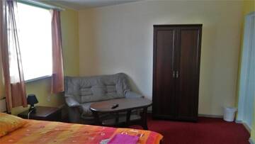 Фото номера Семейный номер с душем Хостелы Kagu Hostel г. Выру 3