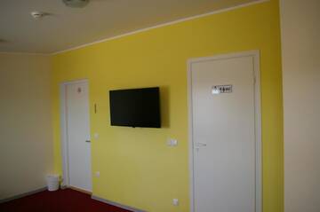 Фото номера Семейный номер с душем Хостелы Kagu Hostel г. Выру 4