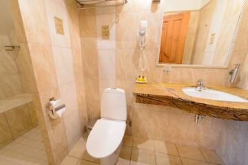 Фото номера Трехместный номер с основными удобствами Отель Ränduri Guesthouse г. Выру 6