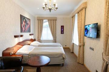 Фото номера Двухместный номер с 2 отдельными кроватями Отель Georgi Hotell г. Выру 8