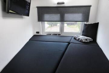 Фото номера Дом с 1 спальней Дома для отпуска Karu Glamping / Extreme Hotel г. Выру 21