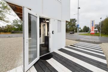 Фото номера Дом с 1 спальней Дома для отпуска Karu Glamping / Extreme Hotel г. Выру 10